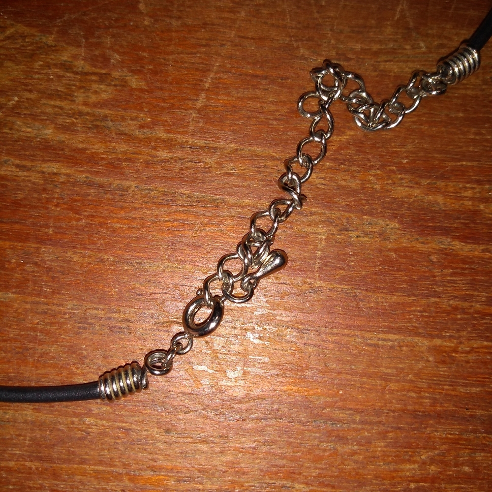 Stunning Vintage Necklace with Blue Abalone Colour Pendant & Matching Ea… - Picture 7 of 7